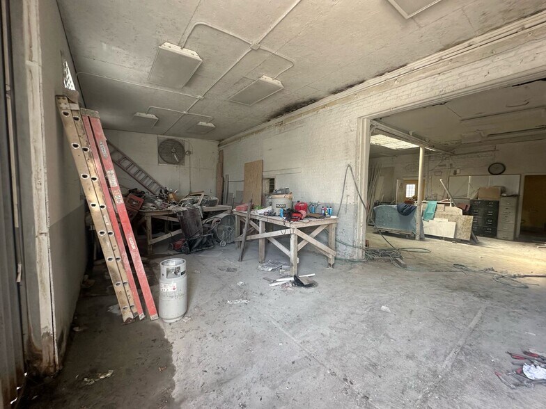 815 S Cicero Ave, Chicago, IL à vendre - Photo de l’immeuble – Image 3 sur 10