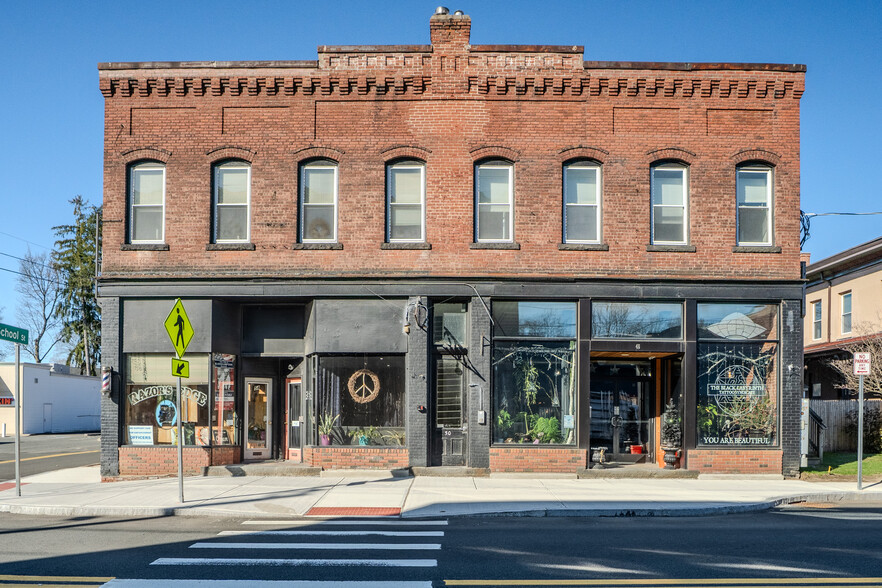 46-54 Union St, Easthampton, MA à vendre - Photo de l’immeuble – Image 2 sur 24