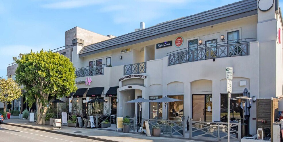 13050 San Vicente Blvd, Los Angeles, CA à louer - Photo de l’immeuble – Image 1 sur 17