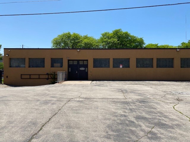 3860 N Palmer St, Milwaukee, WI à vendre - Photo de l’immeuble – Image 2 sur 20
