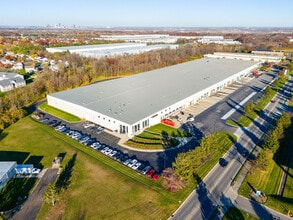 2200 Southwest Blvd, Grove City, OH à louer Photo de l’immeuble– Image 1 sur 5