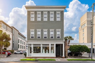 121 Calhoun St, Charleston, SC à louer Photo intérieure– Image 1 sur 9