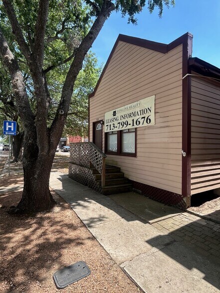 420 W 19th St, Houston, TX à louer - Photo de l’immeuble – Image 2 sur 11