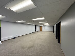 1700 K St, Bakersfield, CA à louer Photo intérieure– Image 1 sur 5