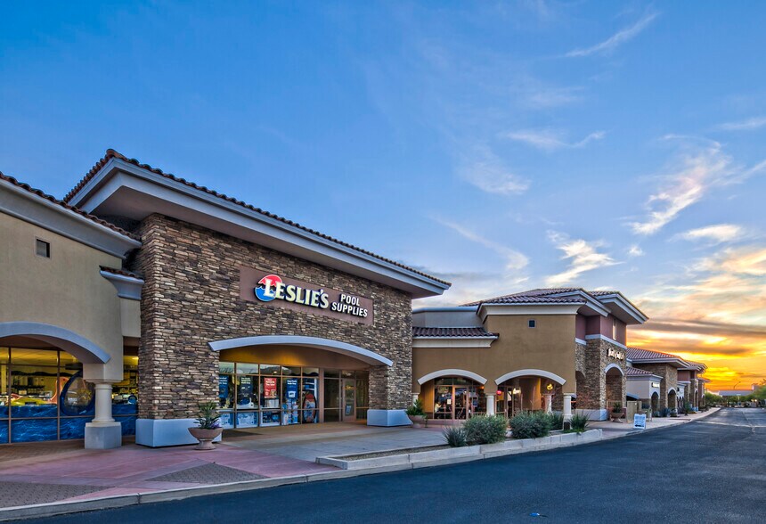 E Carefree Hwy, Cave Creek, AZ à louer - Photo de l’immeuble – Image 1 sur 4