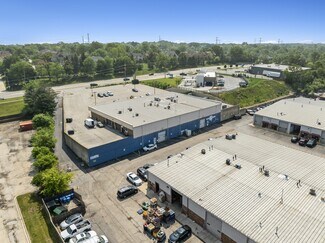Plus de détails pour 6807 Hobson Valley Dr, Woodridge, IL - Spécialisé à vendre