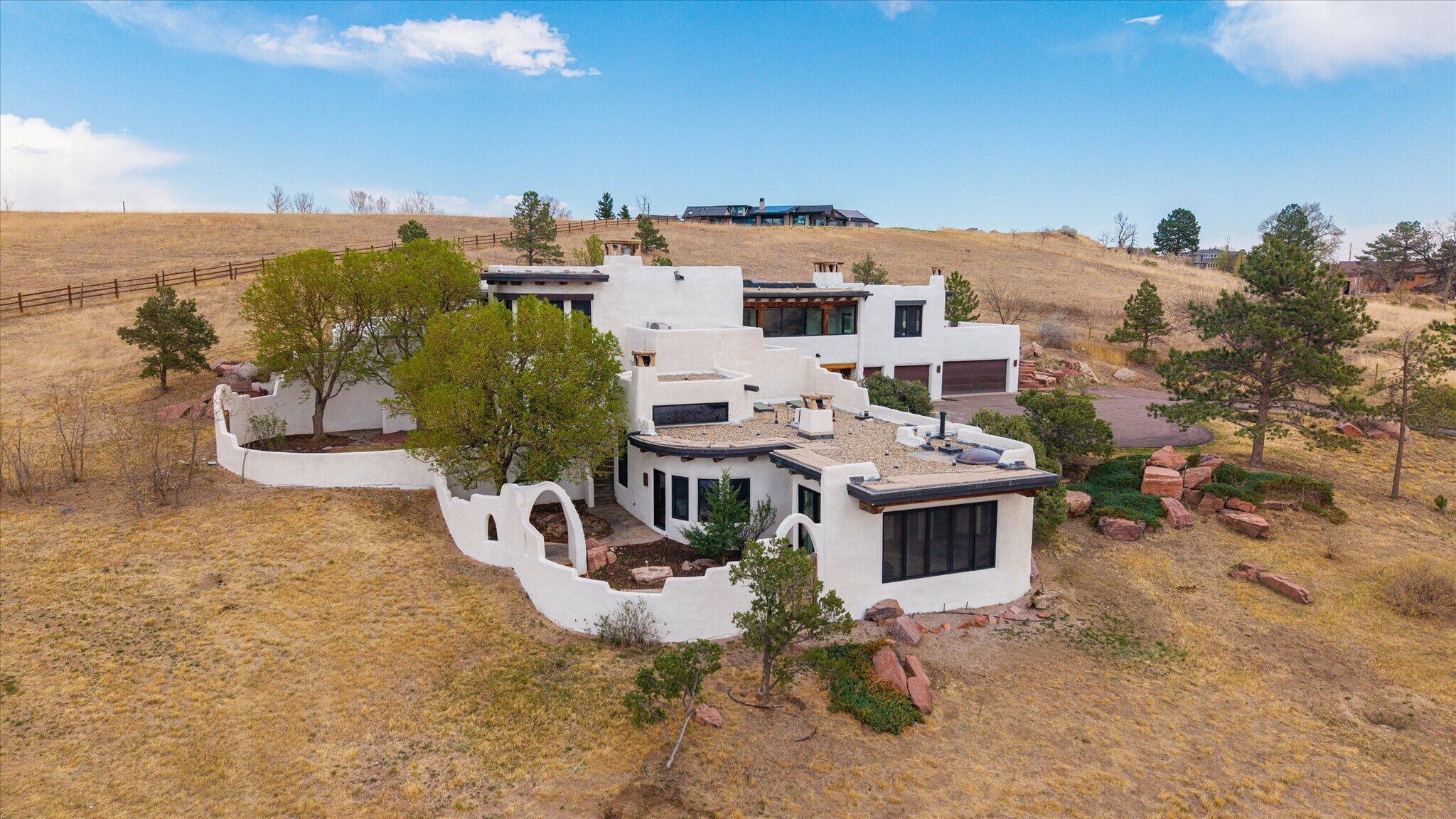 6877 Marshall Dr, Boulder, CO à vendre Photo de l’immeuble– Image 1 sur 44