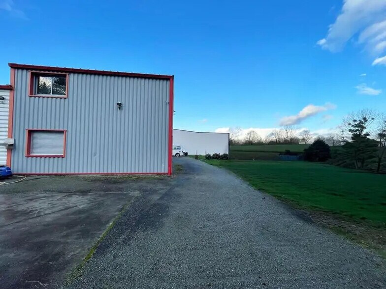 Industriel/Logistique dans Héric à vendre - Photo de l’immeuble – Image 2 sur 7