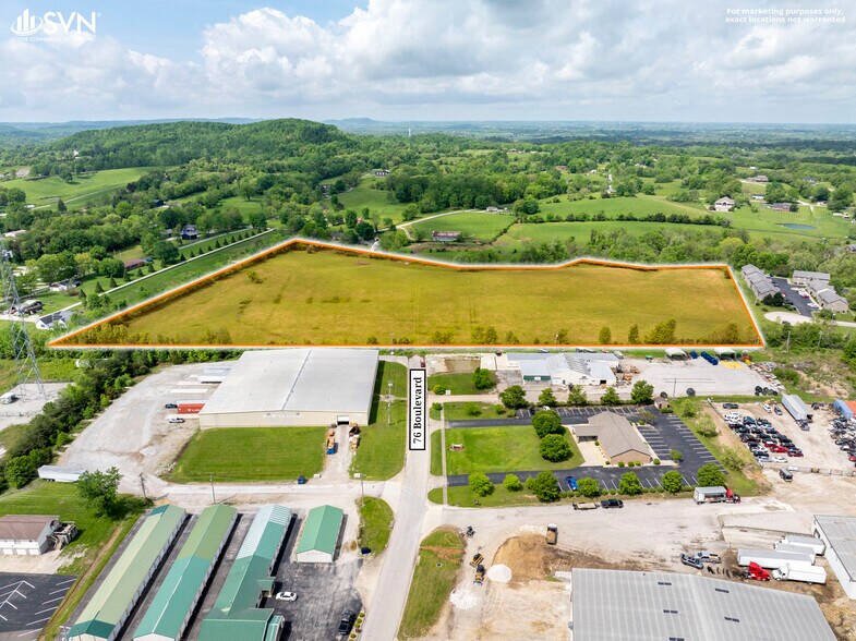 76 Boulevard, Berea, KY à vendre - Photo de l’immeuble – Image 2 sur 9