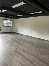 16840 Pheasant Dr, Brookfield, WI à louer Photo de l’immeuble– Image 1 sur 20