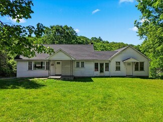 Plus de détails pour 7102 Route 209, Stroudsburg, PA - Logement à vendre