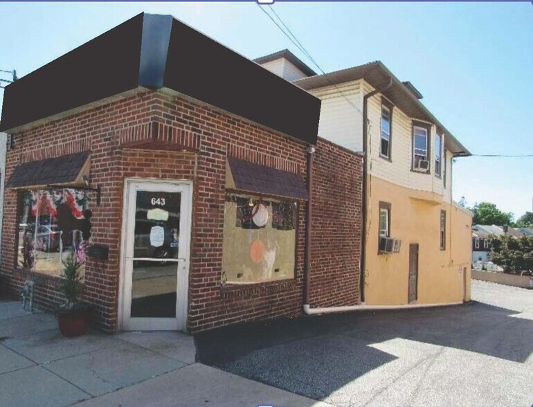 643 Chester Pike, Prospect Park, PA à vendre - Photo de l’immeuble – Image 2 sur 4