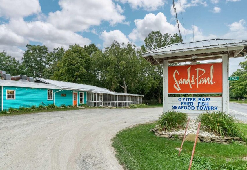 1705 County Road 12, Picton, ON à vendre - Photo principale – Image 1 sur 14