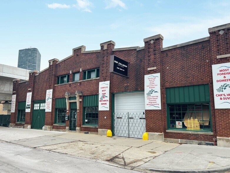 1123 W Catalpa Ave, Chicago, IL à louer - Photo de l’immeuble – Image 1 sur 34