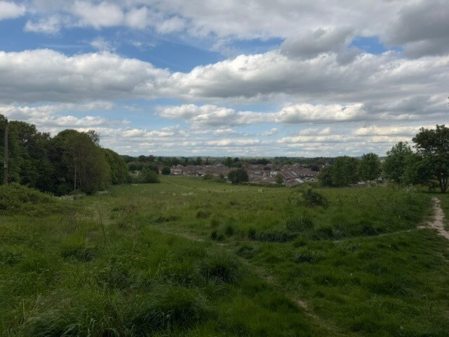 Stonehenge Road, Durrington à vendre - Photo de l’immeuble – Image 2 sur 5