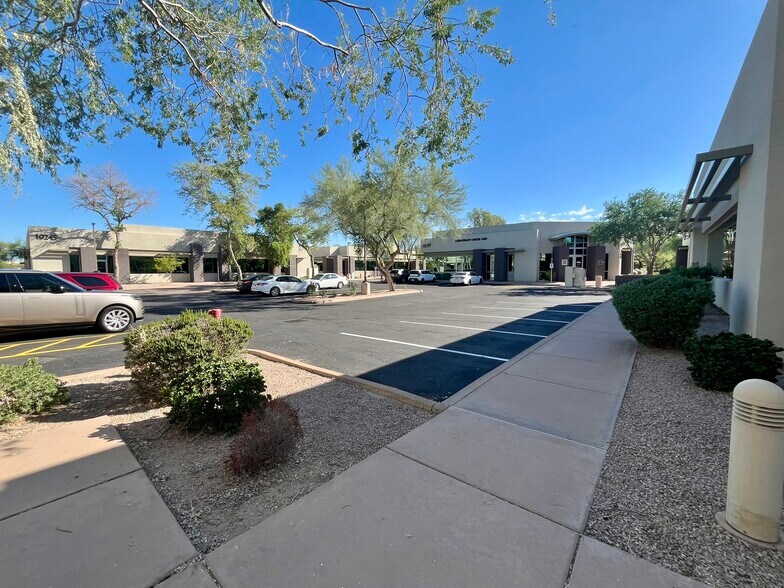 10165 N 92nd St, Scottsdale, AZ à vendre - Photo de l’immeuble – Image 2 sur 5