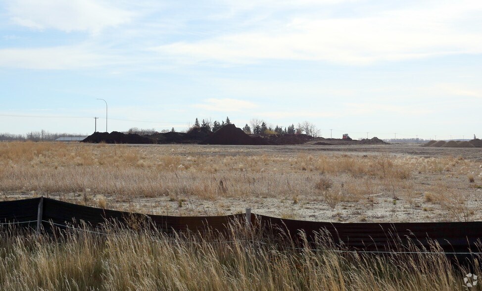 33rd Ave, Leduc, AB à vendre - Photo de l’immeuble – Image 3 sur 3