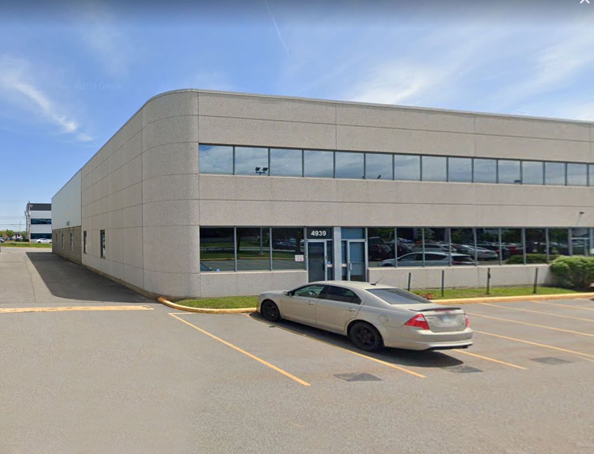 4921-4939 Rue Lévy, Saint-Laurent, QC à louer Photo de l’immeuble– Image 1 sur 10