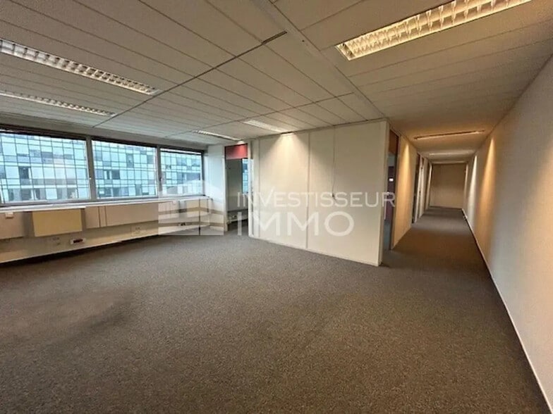 Bureau dans Noisy-le-Grand à louer - Photo intérieure – Image 2 sur 6