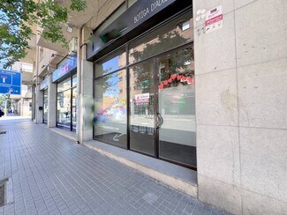 Plus de détails pour Local commercial à louer