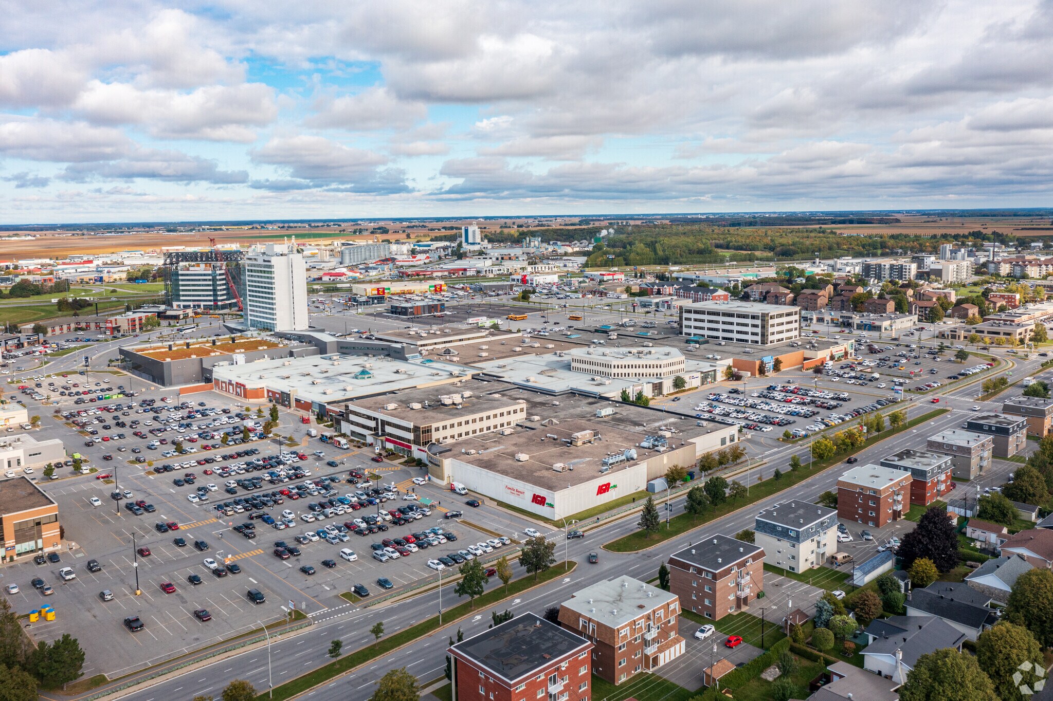 3000-3200 Boul Laframboise, Saint-hyacinthe, QC à louer Aérien– Image 1 sur 5