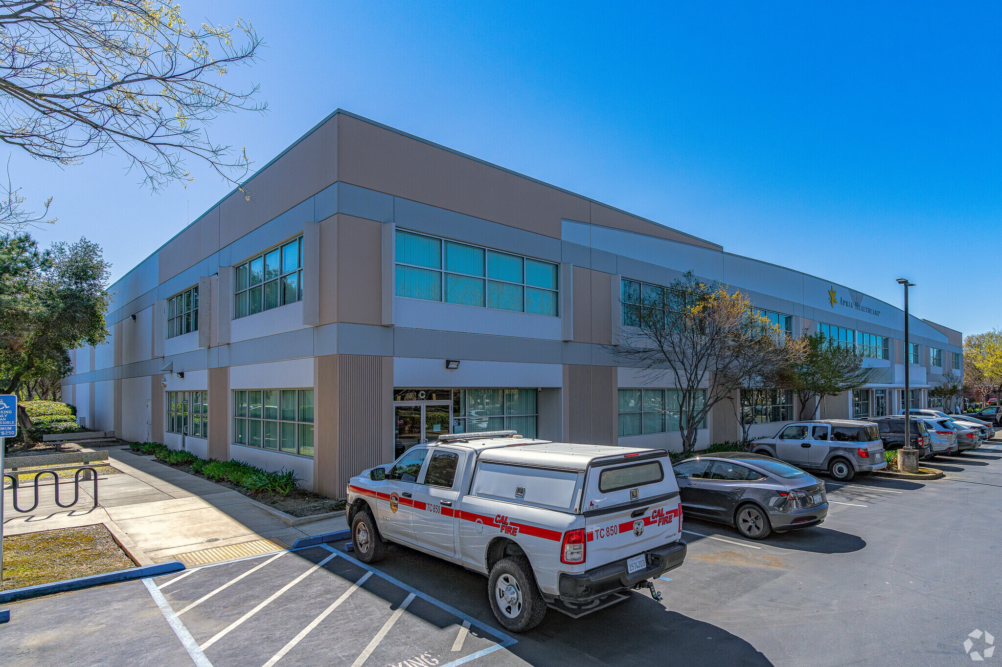 1450 Expo Pky, Sacramento, CA à vendre Photo de l’immeuble– Image 1 sur 11