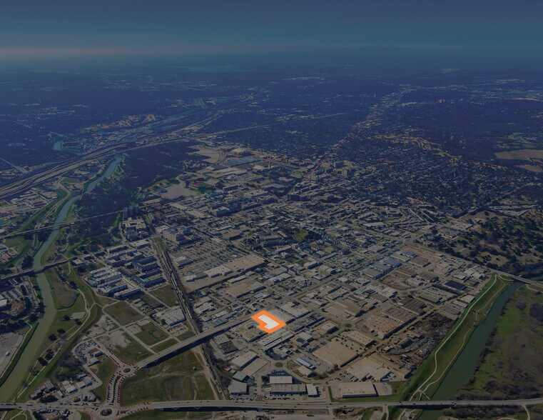 2500 & 2444 White Settlement Rd, Fort Worth, TX à vendre - Photo de l’immeuble – Image 2 sur 12