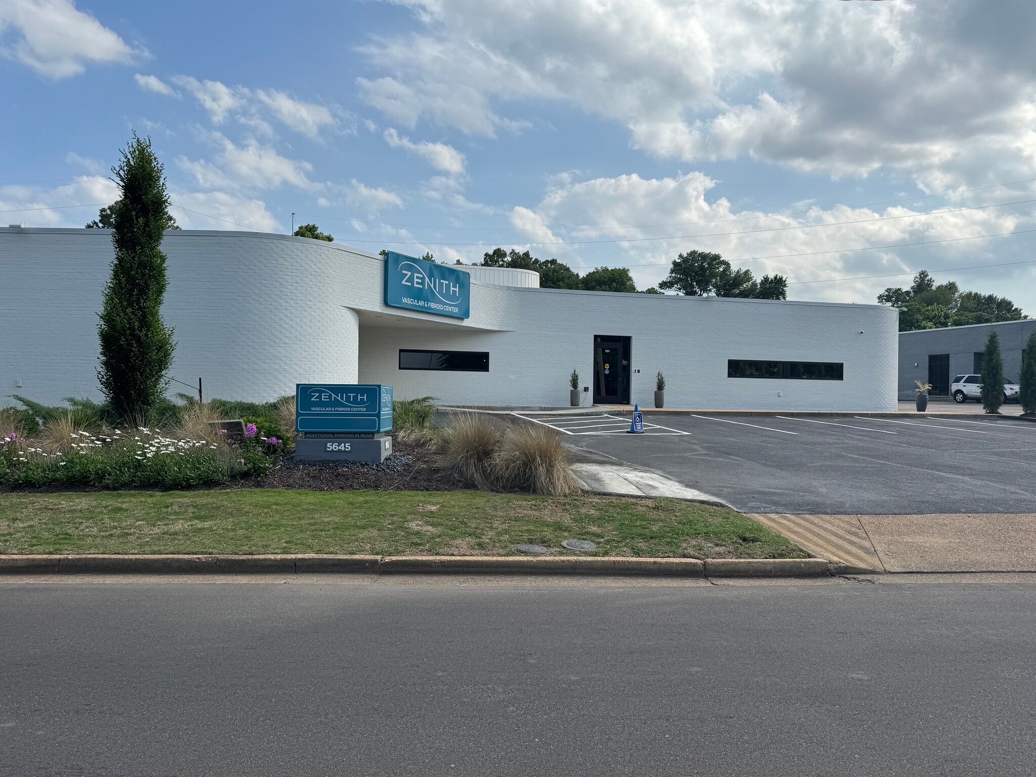 5645 Murray Ave, Memphis, TN à louer Photo intérieure– Image 1 sur 10