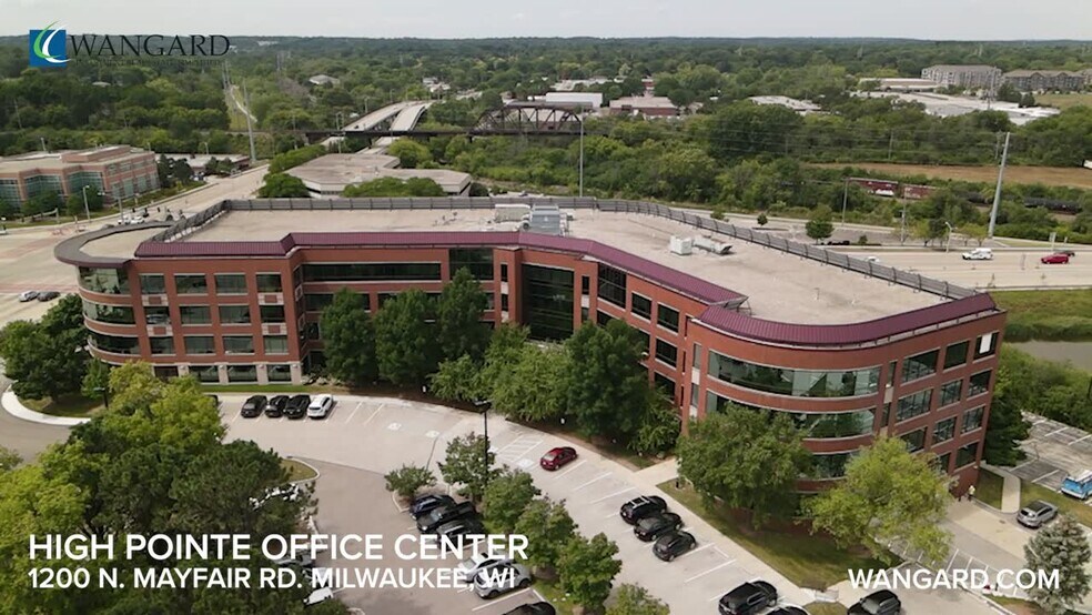 1200 N Mayfair Rd, Wauwatosa, WI à louer - Vidéo sur l’annonce professionnelle – Image 2 sur 39