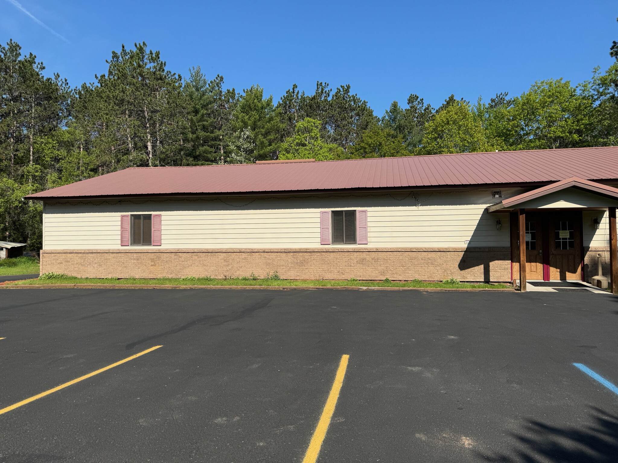 10045 N State Road 27, Hayward, WI à vendre Photo de l’immeuble– Image 1 sur 36
