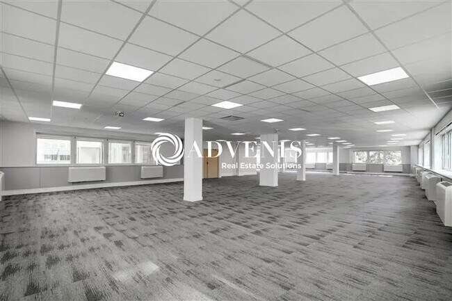 Plus de détails pour Bureau à louer