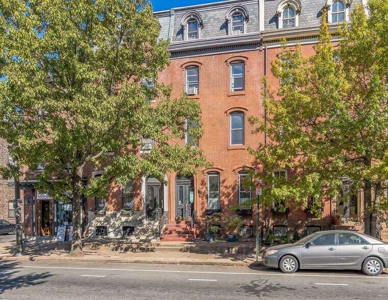 1937 Spring Garden St, Philadelphia, PA à vendre - Photo de l’immeuble – Image 1 sur 8