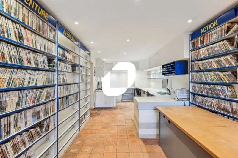 Bureau dans Colombes à vendre - Photo de l’immeuble – Image 3 sur 15