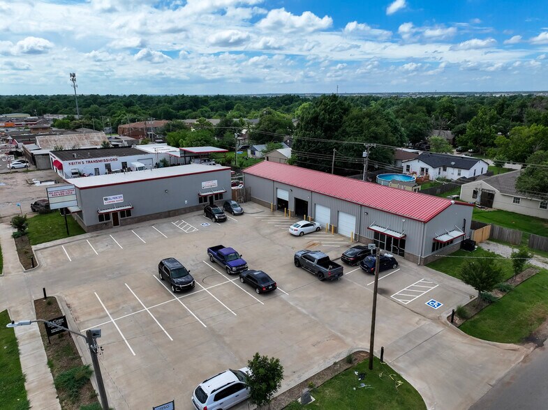 3201 SW 29th St, Oklahoma City, OK à vendre - Photo de l’immeuble – Image 2 sur 9