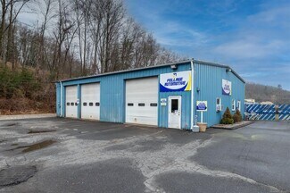Plus de détails pour 20 Ramp Rd, Canton, CT - Local commercial à vendre