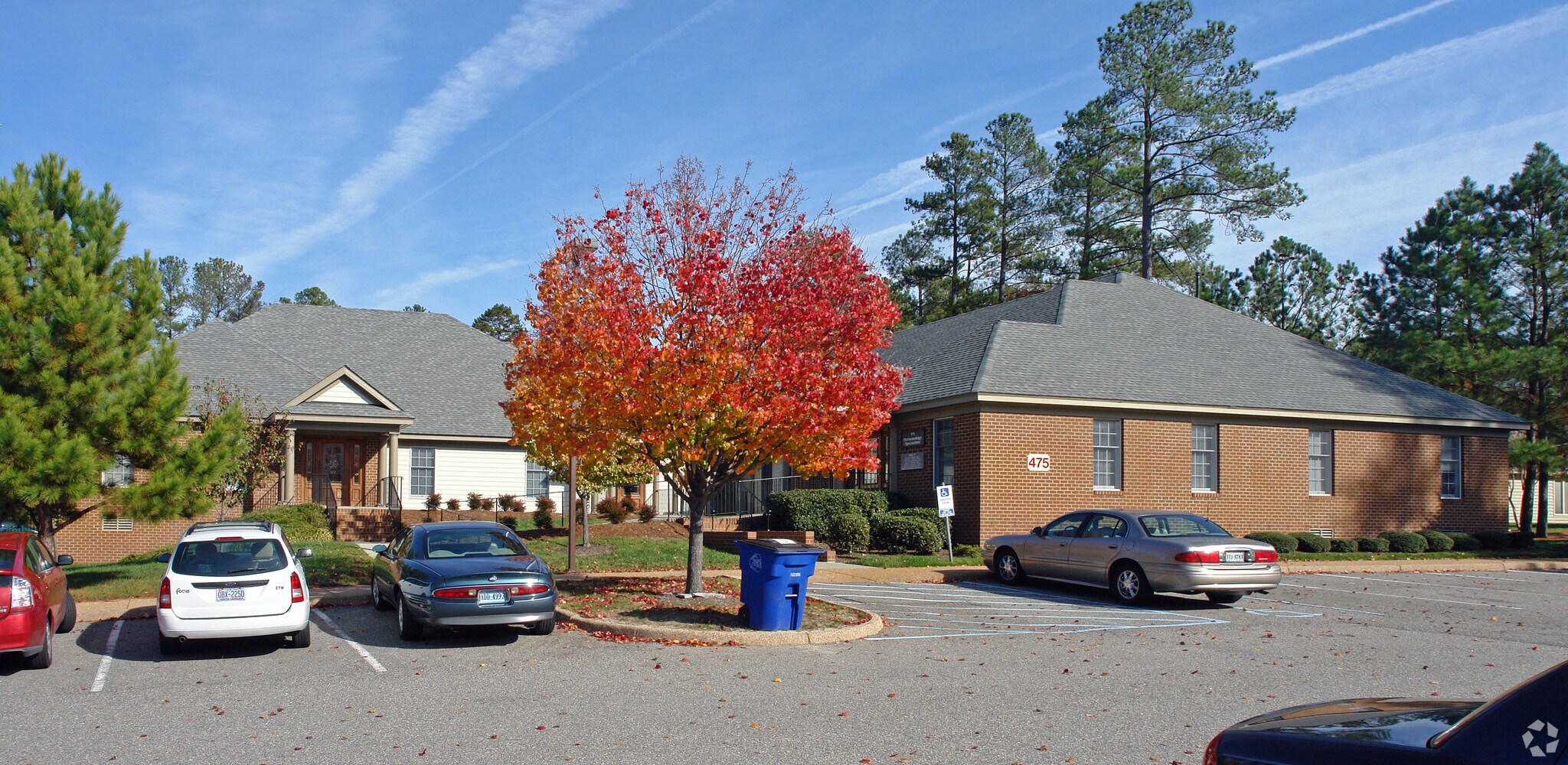 475 McLaws Cir, Williamsburg, VA à louer Photo principale– Image 1 sur 11