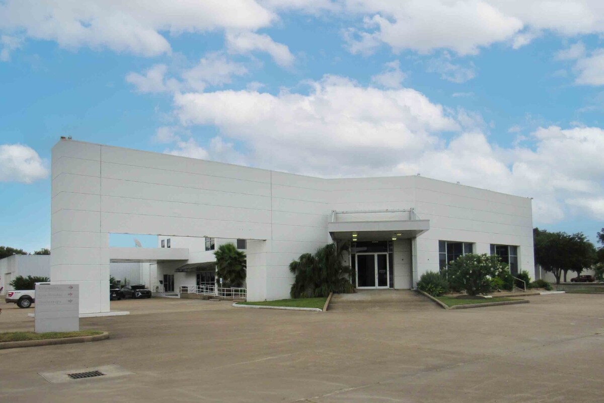 18700 Northwest Fwy, Houston, TX à louer Photo de l’immeuble– Image 1 sur 6