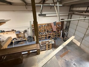 28144 W Industrial Ave, Lake Barrington, IL à louer Photo intérieure– Image 1 sur 4