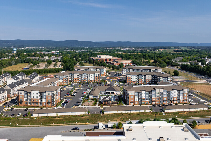 550 Stanton St, Frederick, MD à louer - Aérien – Image 1 sur 2