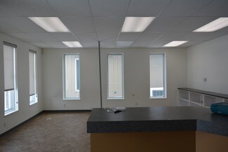 Plus de détails pour 10123 95th Ave, Fort St John, BC - Industriel/Logistique à louer