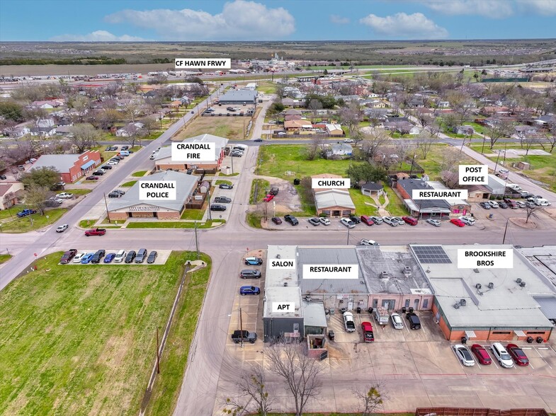 100 S Main St, Crandall, TX à vendre - Photo principale – Image 1 sur 20