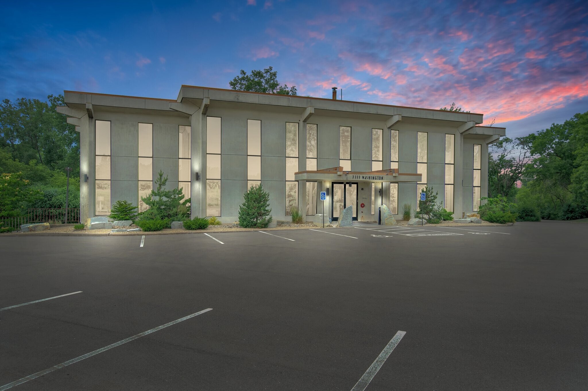 7777 Washington Ave S, Minneapolis, MN à vendre Photo principale– Image 1 sur 19