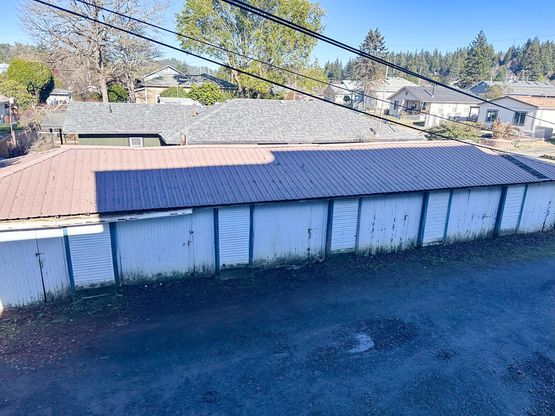 907 N Dean St, Coquille, OR à vendre - Photo de l’immeuble – Image 3 sur 9