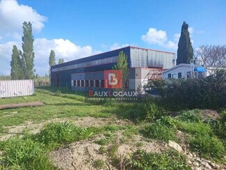 Plus de détails pour Local d'activités à louer