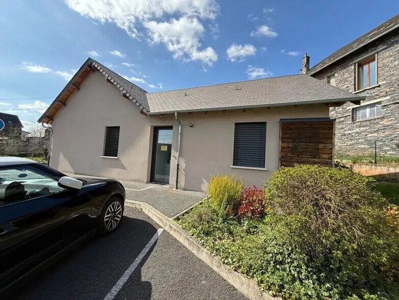 Local commercial dans Allassac à vendre - Photo de l’immeuble – Image 1 sur 5