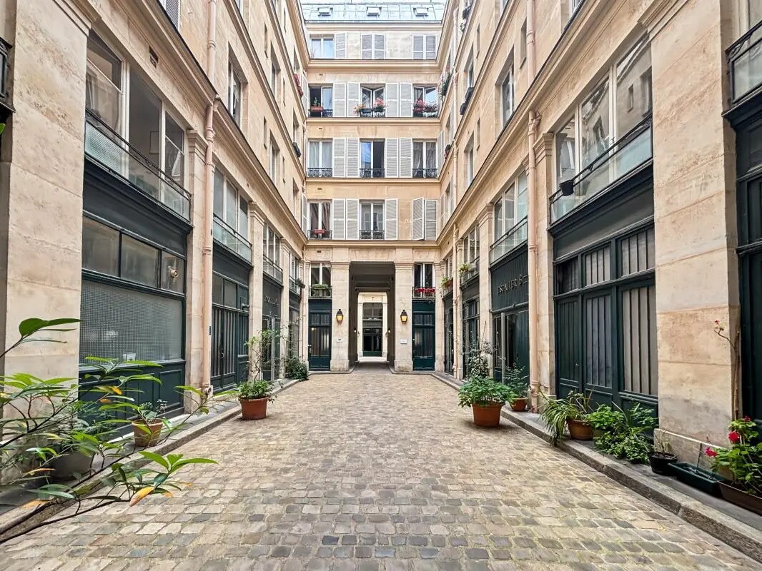Bureau dans Paris à louer Photo de l’immeuble– Image 1 sur 8