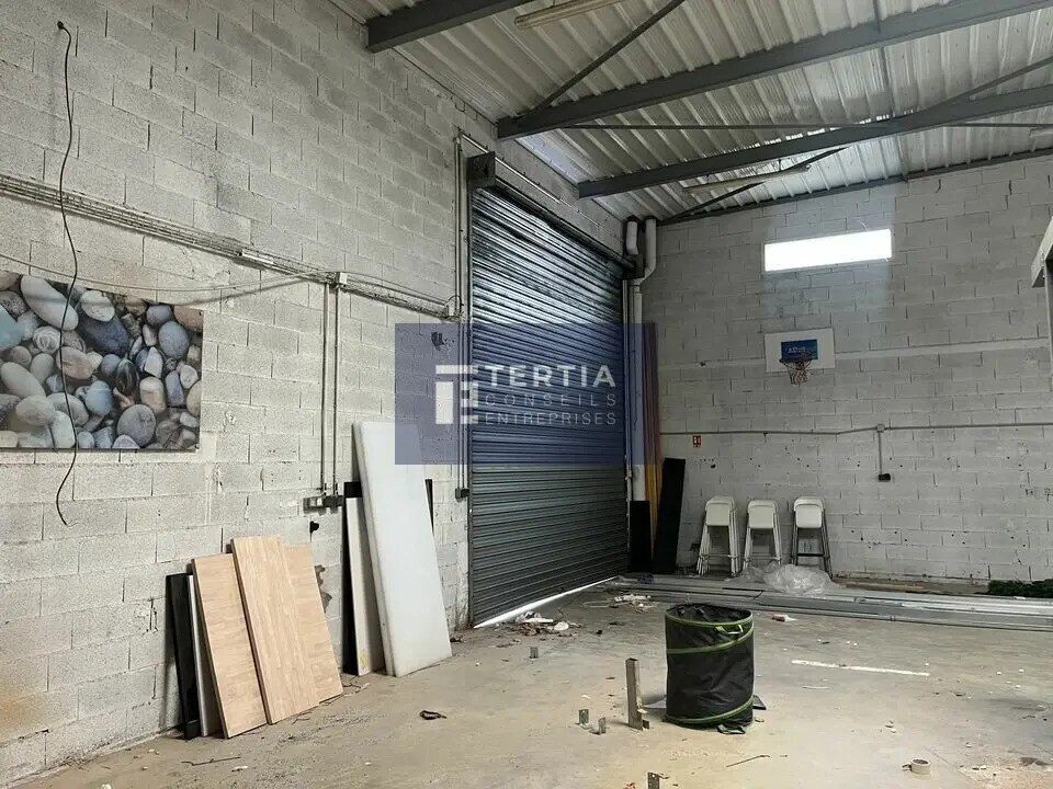 Local d’activités dans Montpellier à louer Photo de l’immeuble– Image 1 sur 12