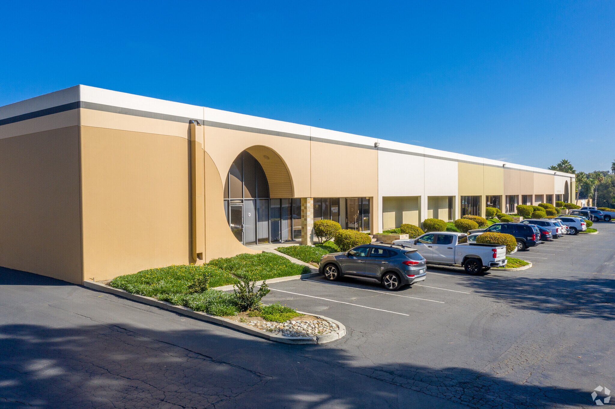 6221 Yarrow Dr, Carlsbad, CA à louer Photo principale– Image 1 sur 9