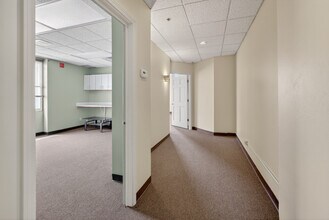 327-329 W Fayette St, Syracuse, NY à louer Photo intérieure– Image 2 sur 4