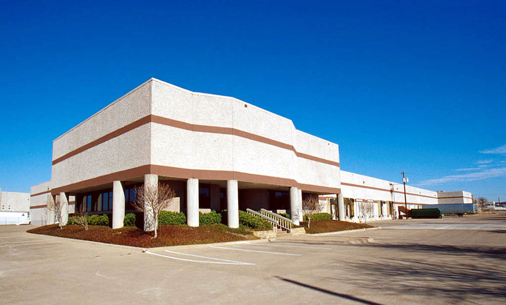 3951 La Reunion Pky, Dallas, TX à louer Photo principale– Image 1 sur 3